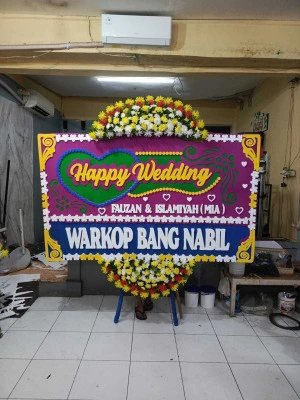 Papan Bunga di Gendaran Donorojo